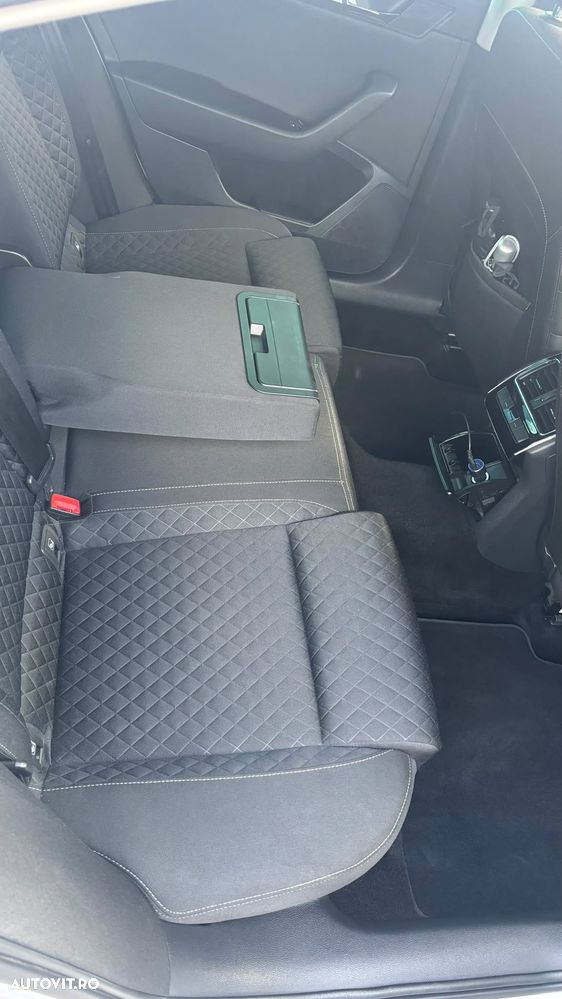 Skoda Superb 2.0 TDI DSG Ambition - 14