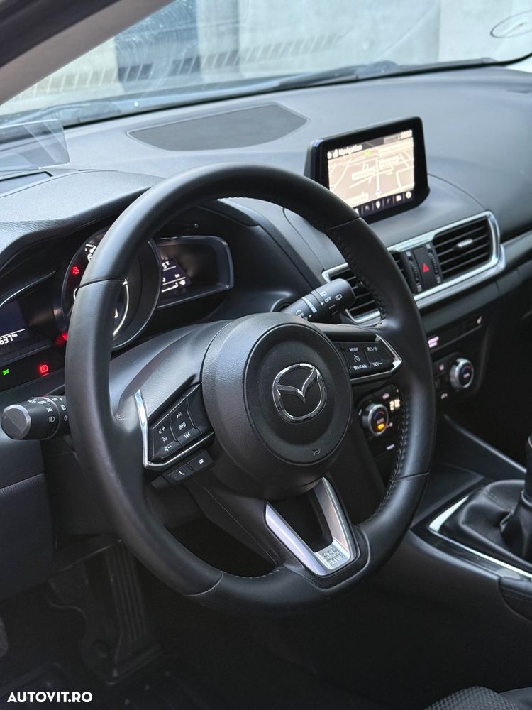 Mazda 3 G120 Revolution - 25