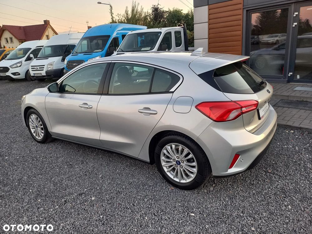 Ford Focus 1.5 EcoBlue Start-Stopp-System TITANIUM - 4