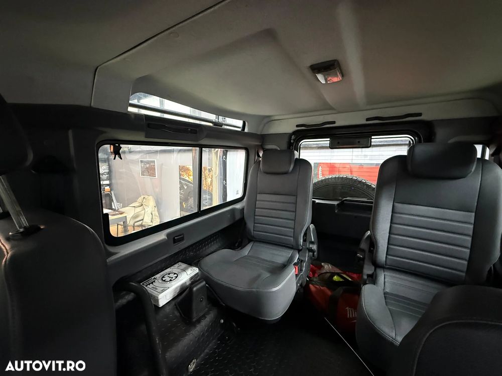 Land Rover Defender 90 2.4TD S/TOP - 18