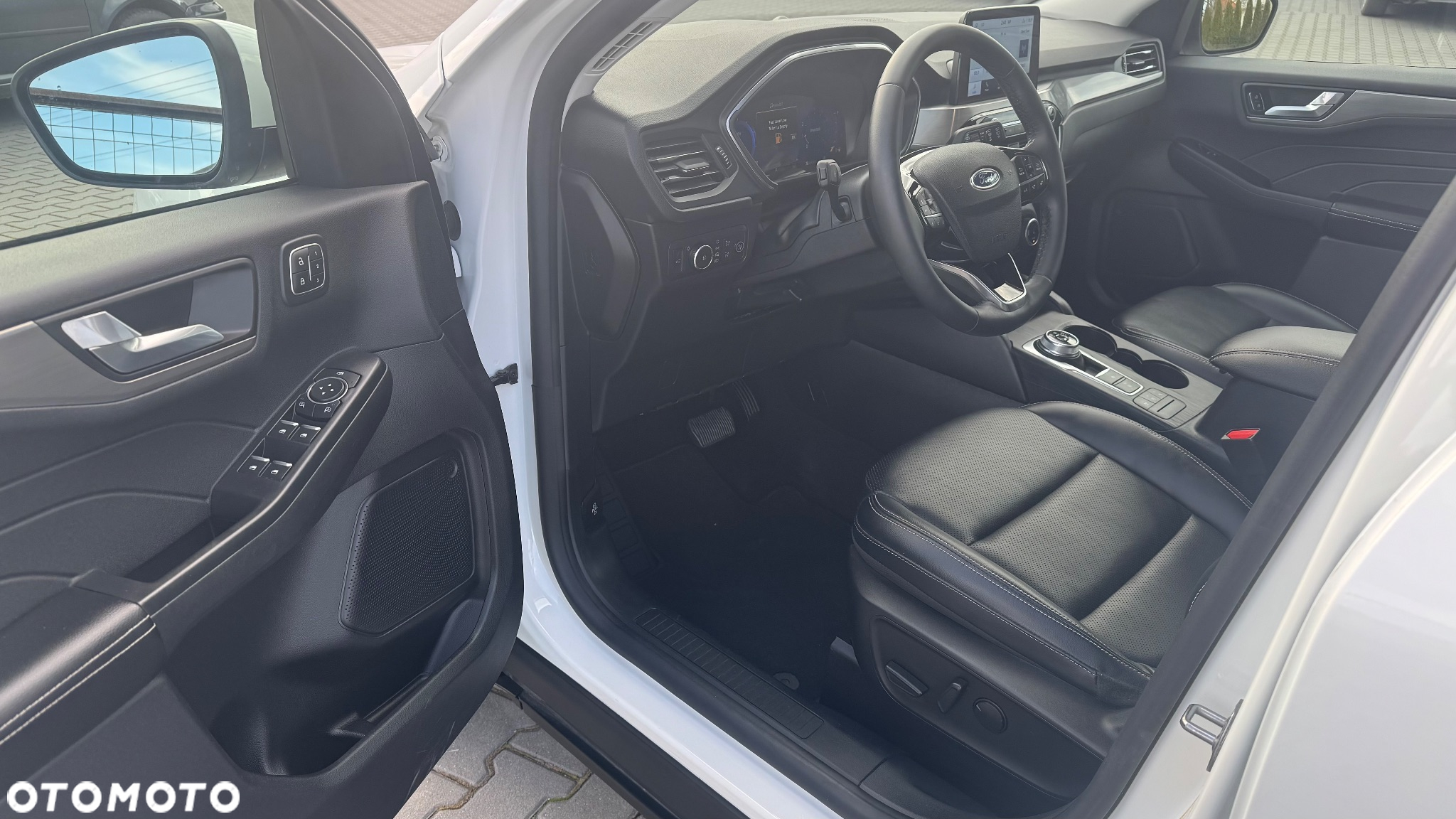 Ford Escape 2.0 EcoBoost AWD Titanium - 20