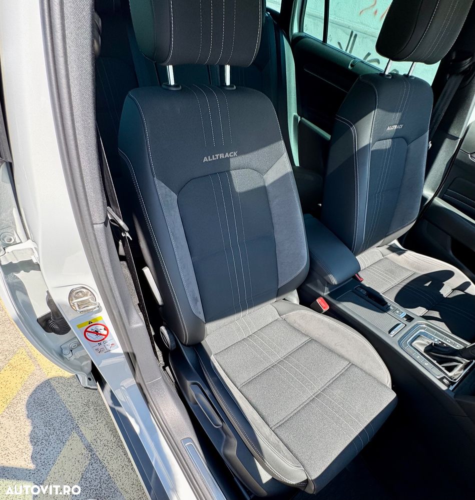 Volkswagen Passat Alltrack 2.0 TDI SCR DSG 4Motion - 12