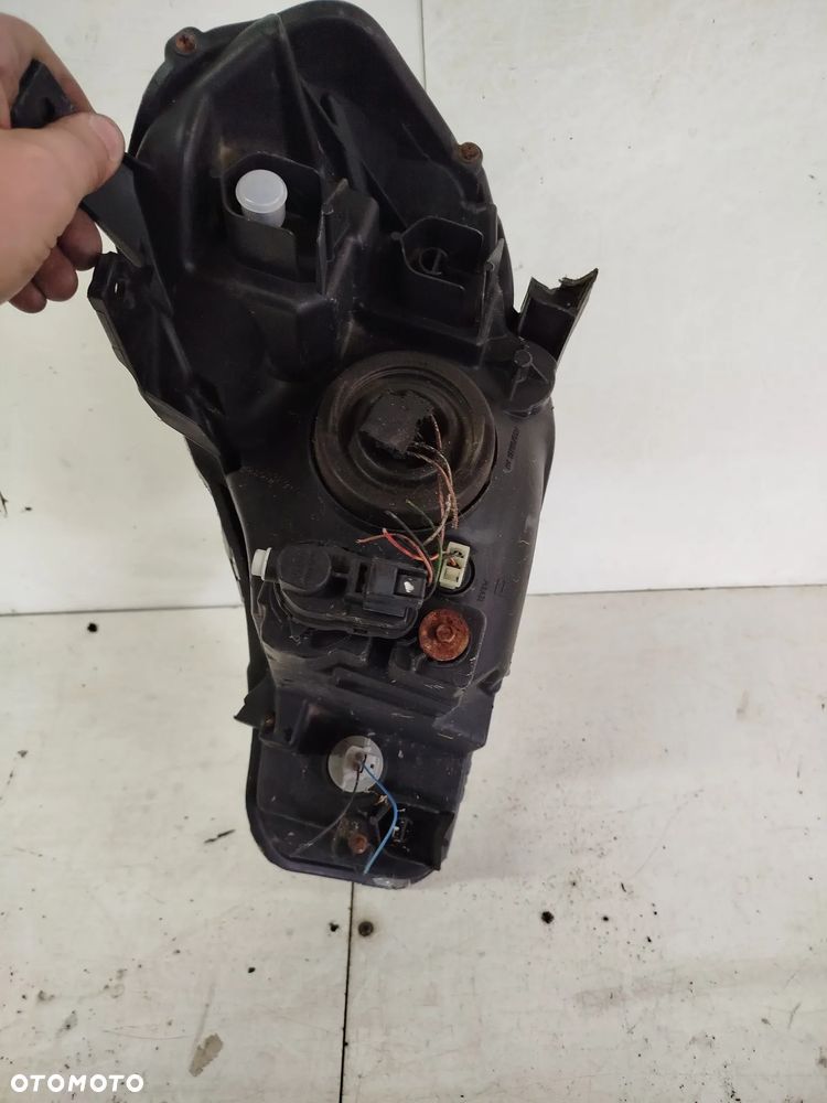 + LAMPA PRZOD PRZEDNIA PRAWA FIAT SEDICI - 9