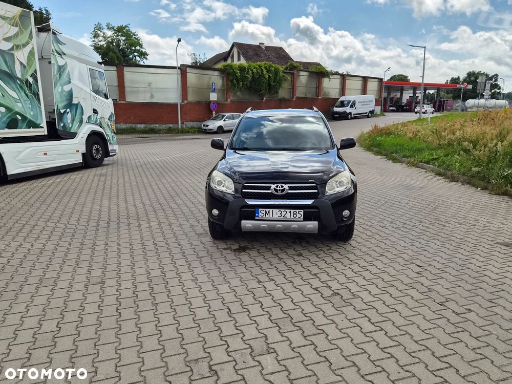 Toyota RAV4 2.0 VVT-i Prestige - 2