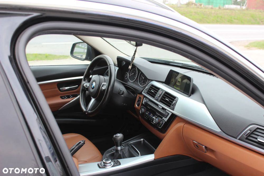 BMW Seria 3 316d Luxury Line - 17