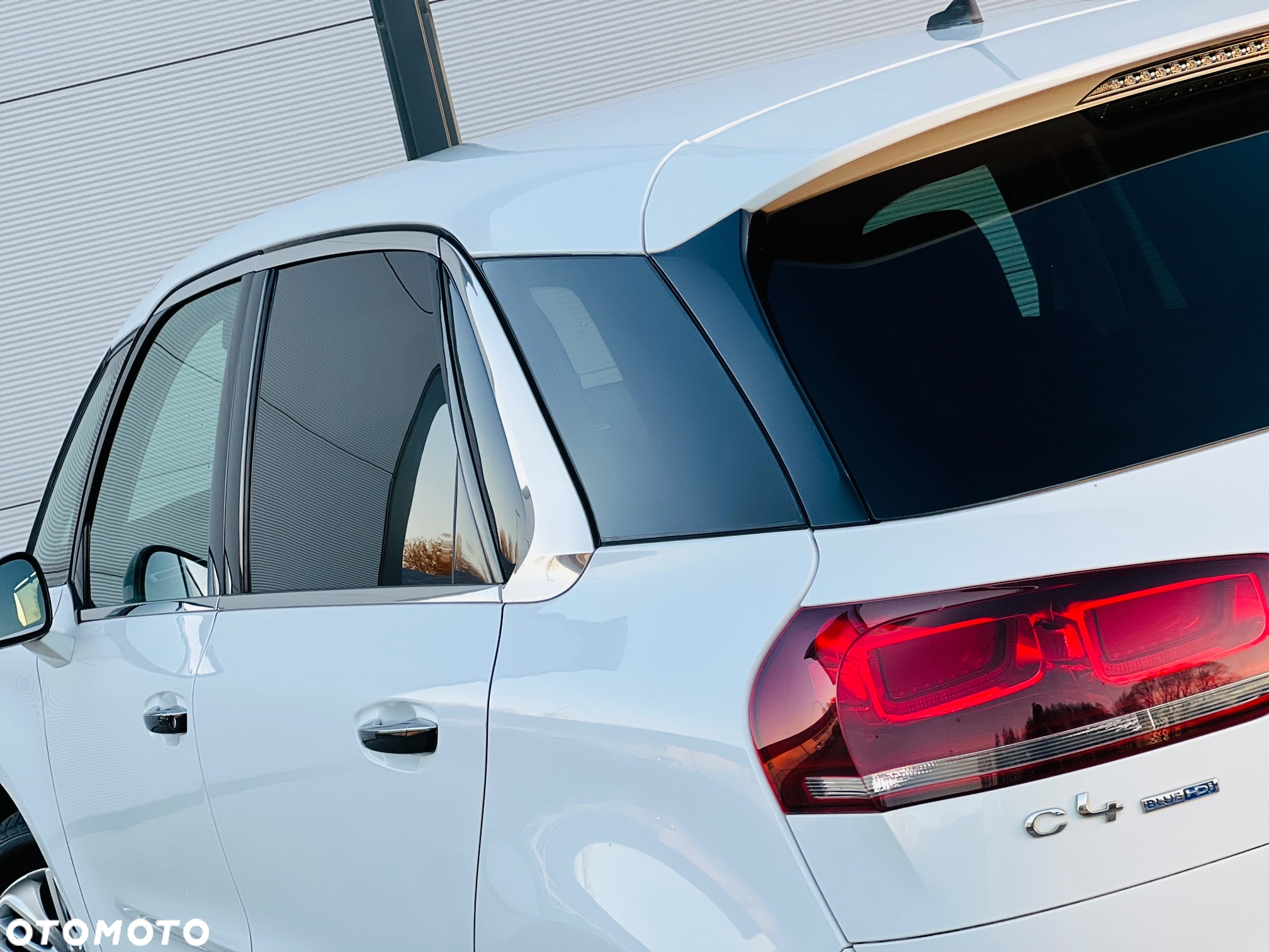 Citroën C4 Picasso 2.0 BlueHDi Exclusive - 4