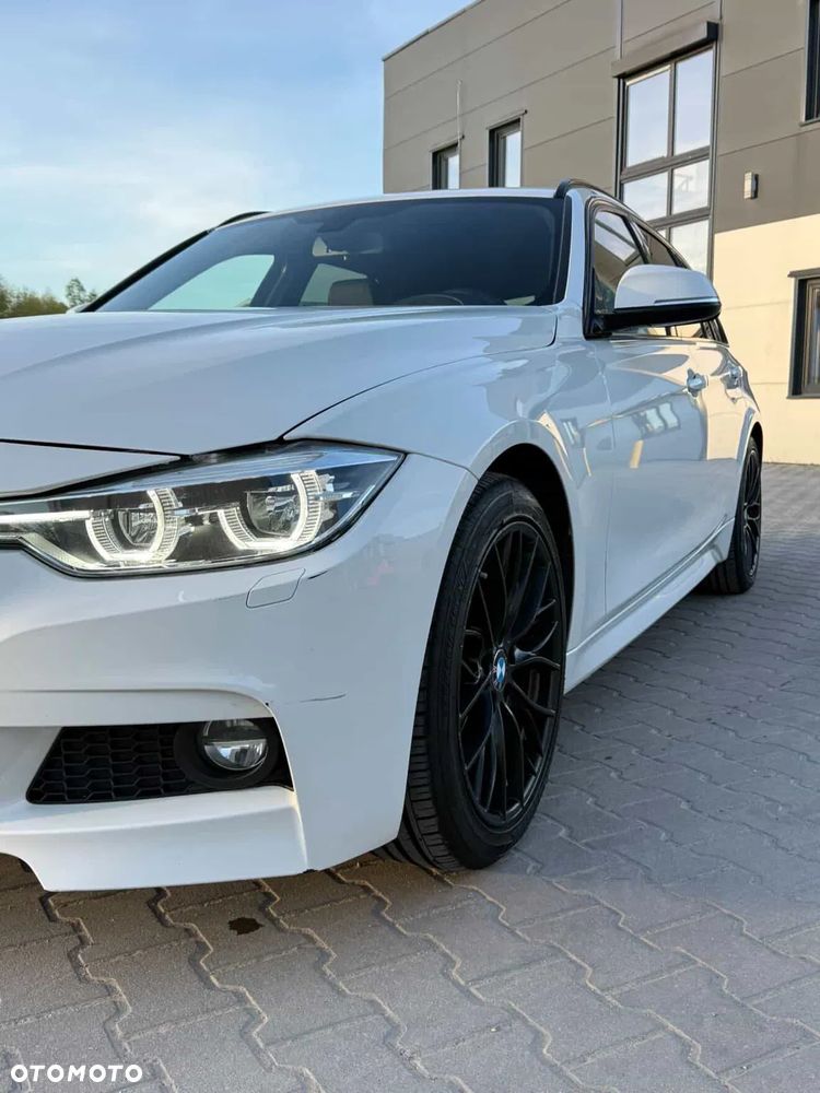 BMW Seria 3 320d M Sport - 2