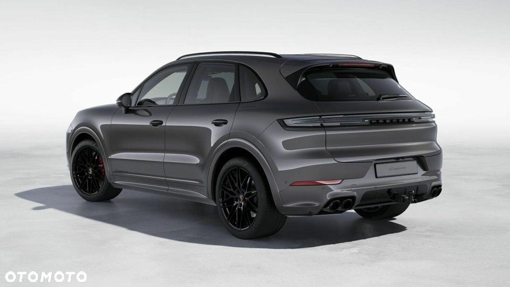 Porsche Cayenne S - 2