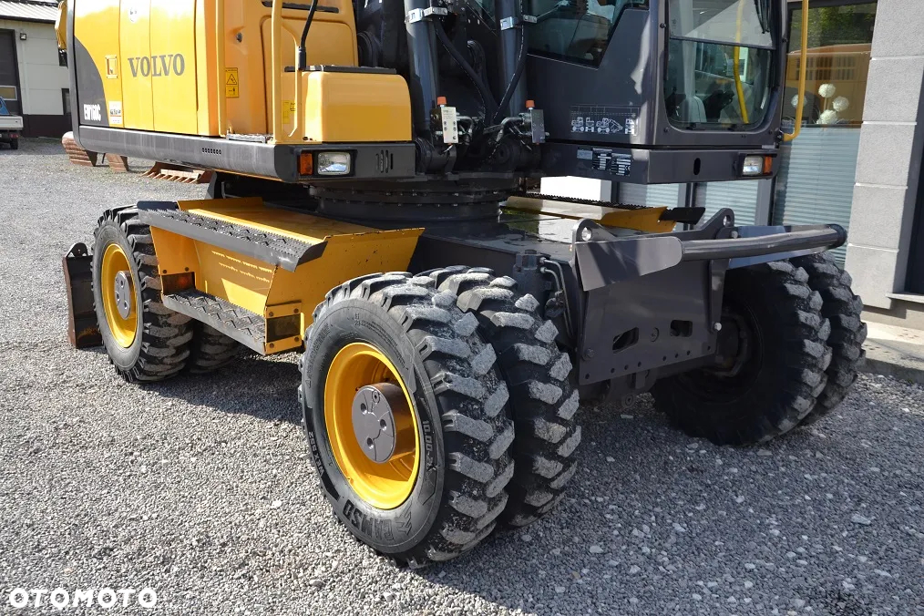 Volvo EW 160 C - 18