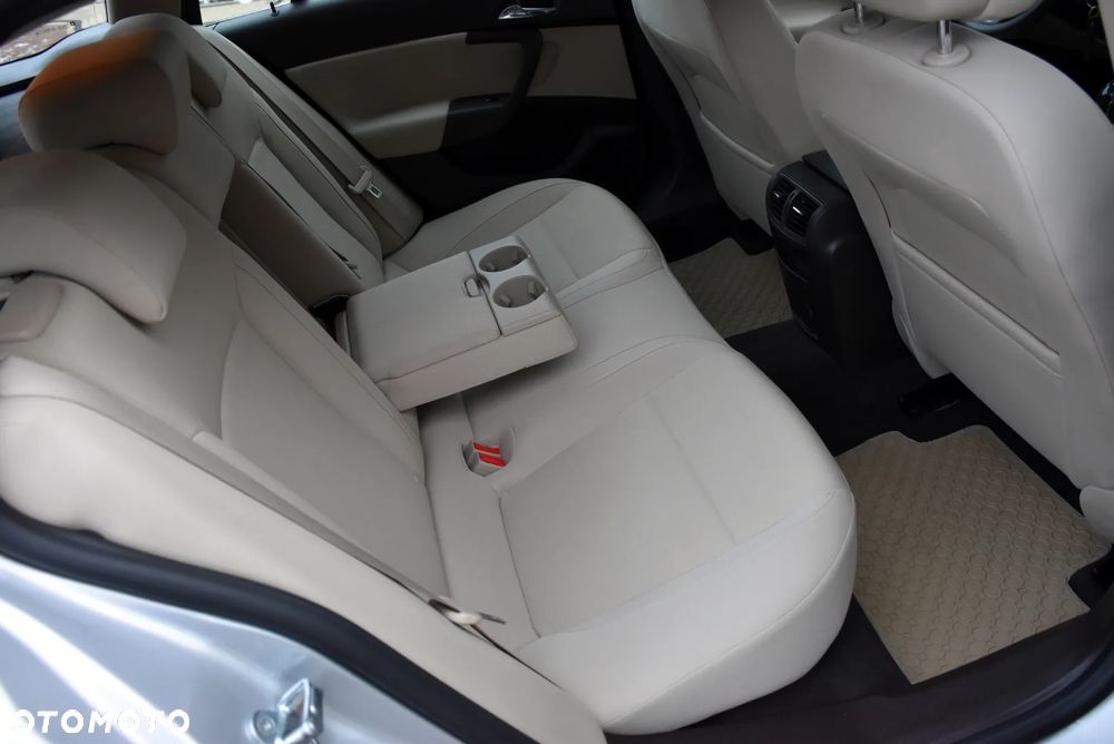 Opel Insignia 2.0 CDTI Edition - 26