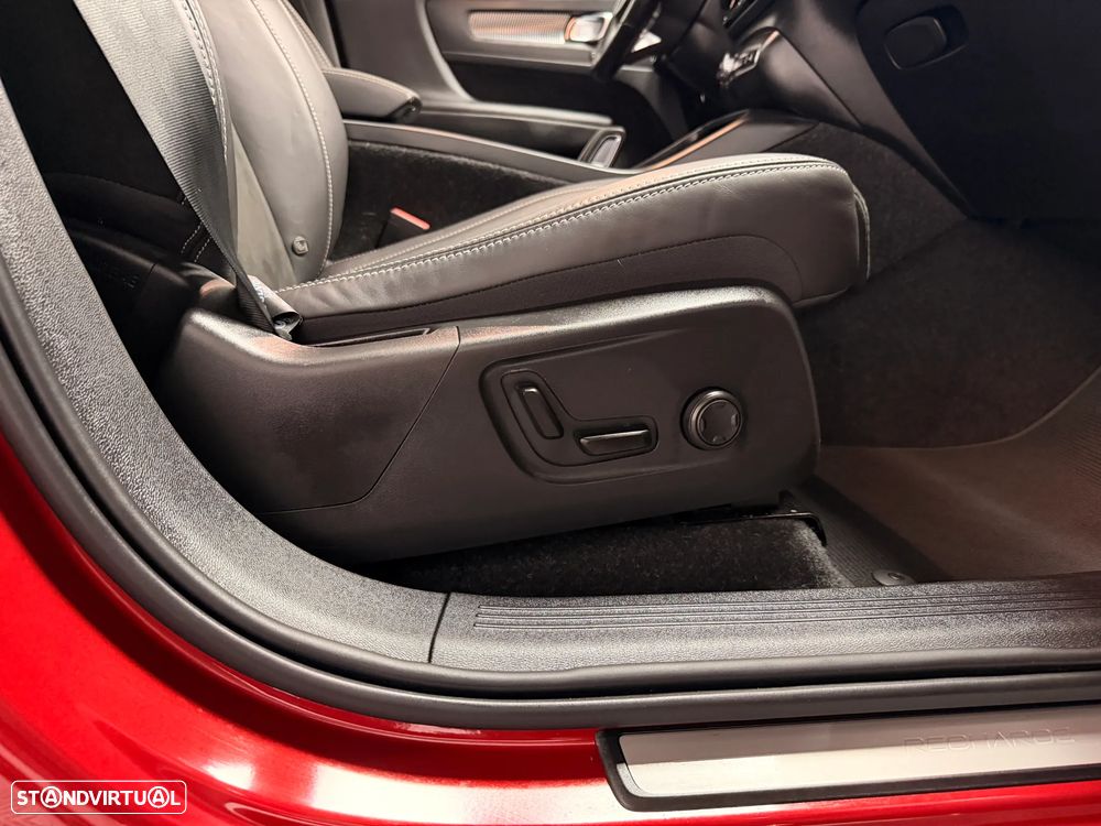 Volvo XC 40 P8 AWD Recharge RDesign - 10