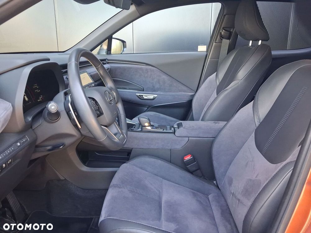 Lexus LBX 1.5 Hybrid Original Edition AWD - 10