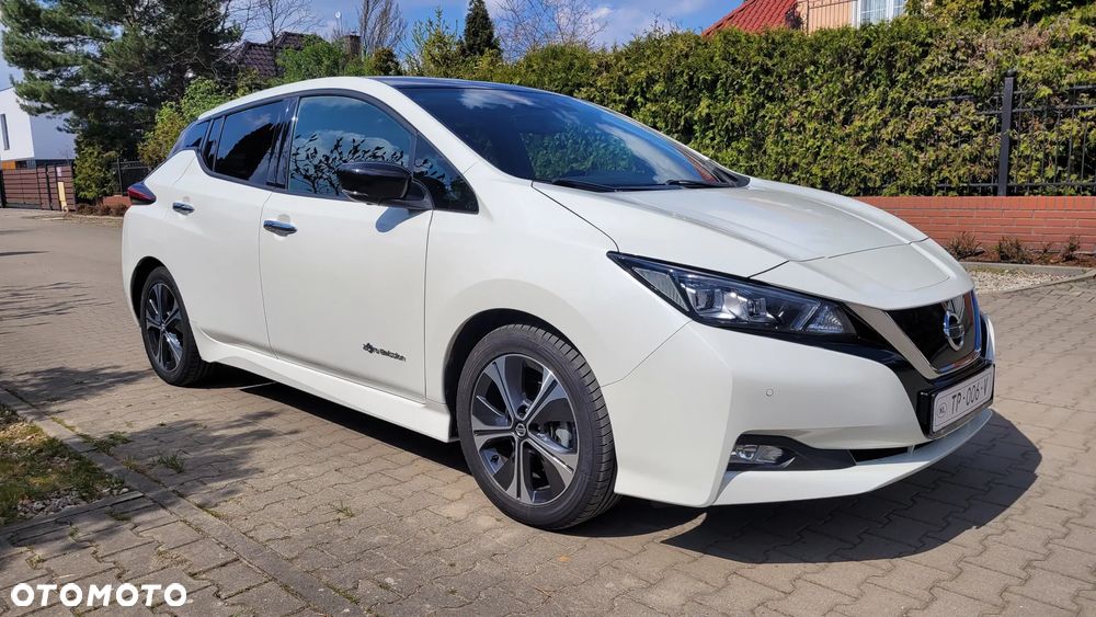 Nissan Leaf 40 kWh Tekna - 4