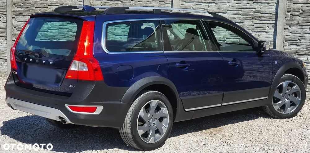 Volvo XC 70 D5 AWD Ocean Race - 24