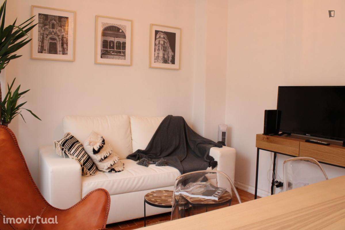 Apartamento com 2 quartos - localizado em  Coimbra - Grande imagem: 3/25