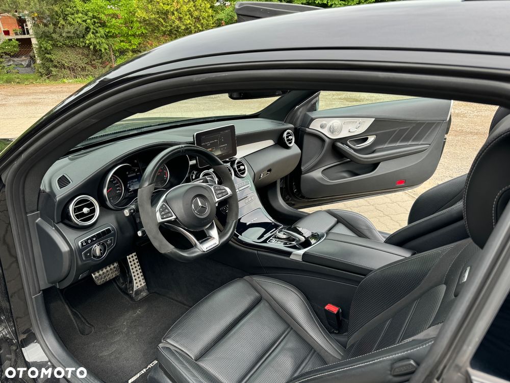 Mercedes-Benz Klasa C AMG 63 S AMG Speedshift 7G-MCT Edition 1 - 9