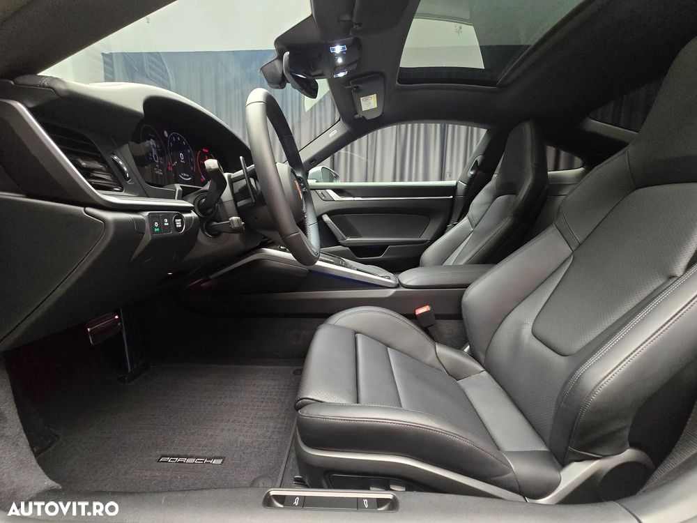 Porsche 911 4S PDK - 5