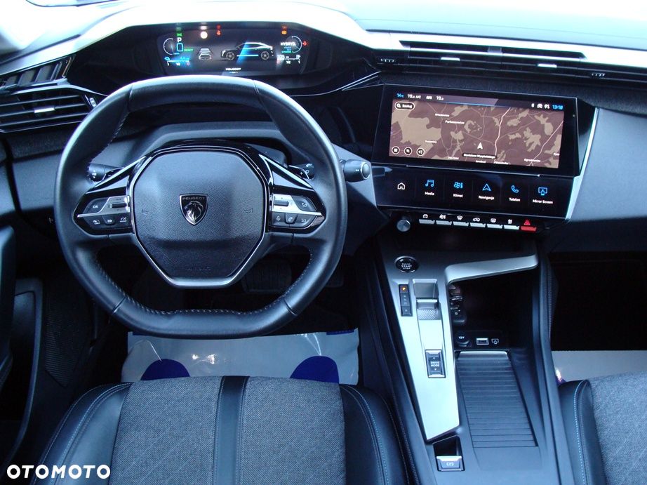 Peugeot 408 1.6 Plug-In Hybrid 225 Allure Pack EAT8 - 20