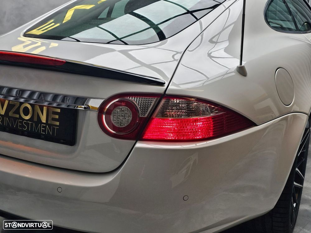 Jaguar XK 4.2 V8 - 25