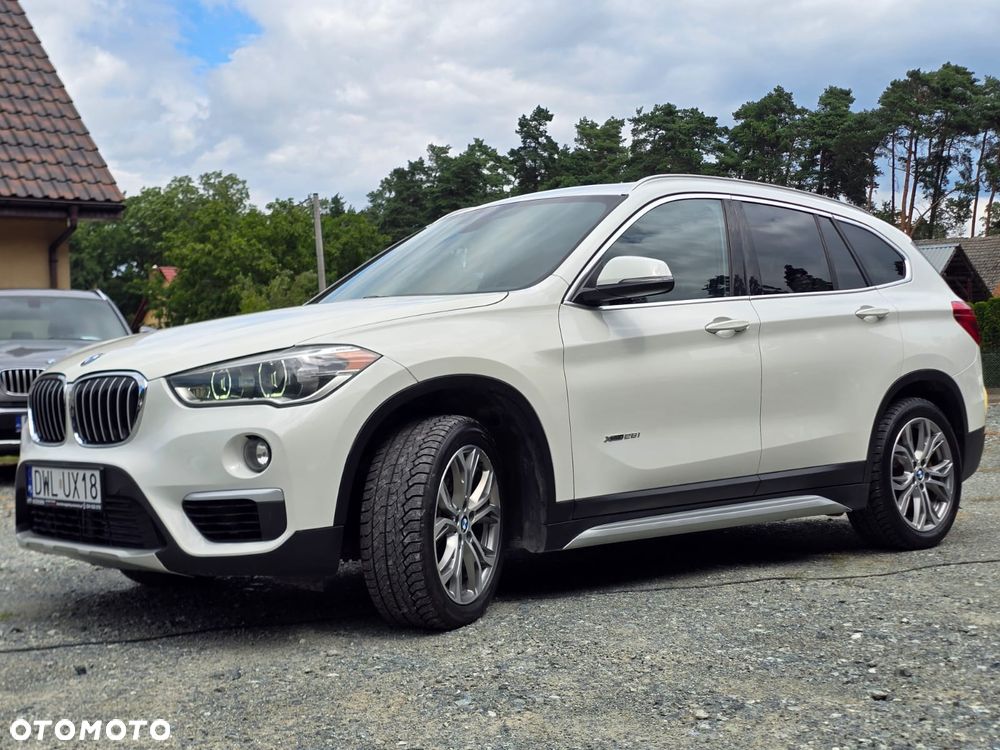 BMW X1 xDrive25i xLine - 17