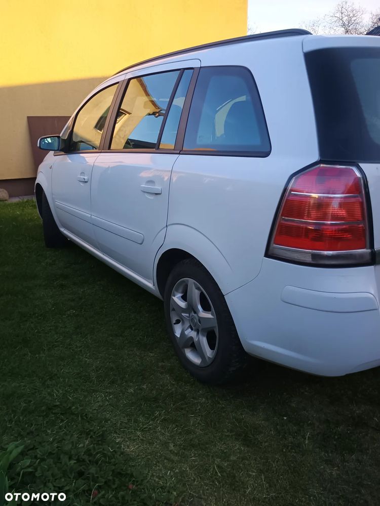 Opel Zafira 1.9 CDTI Enjoy - 7
