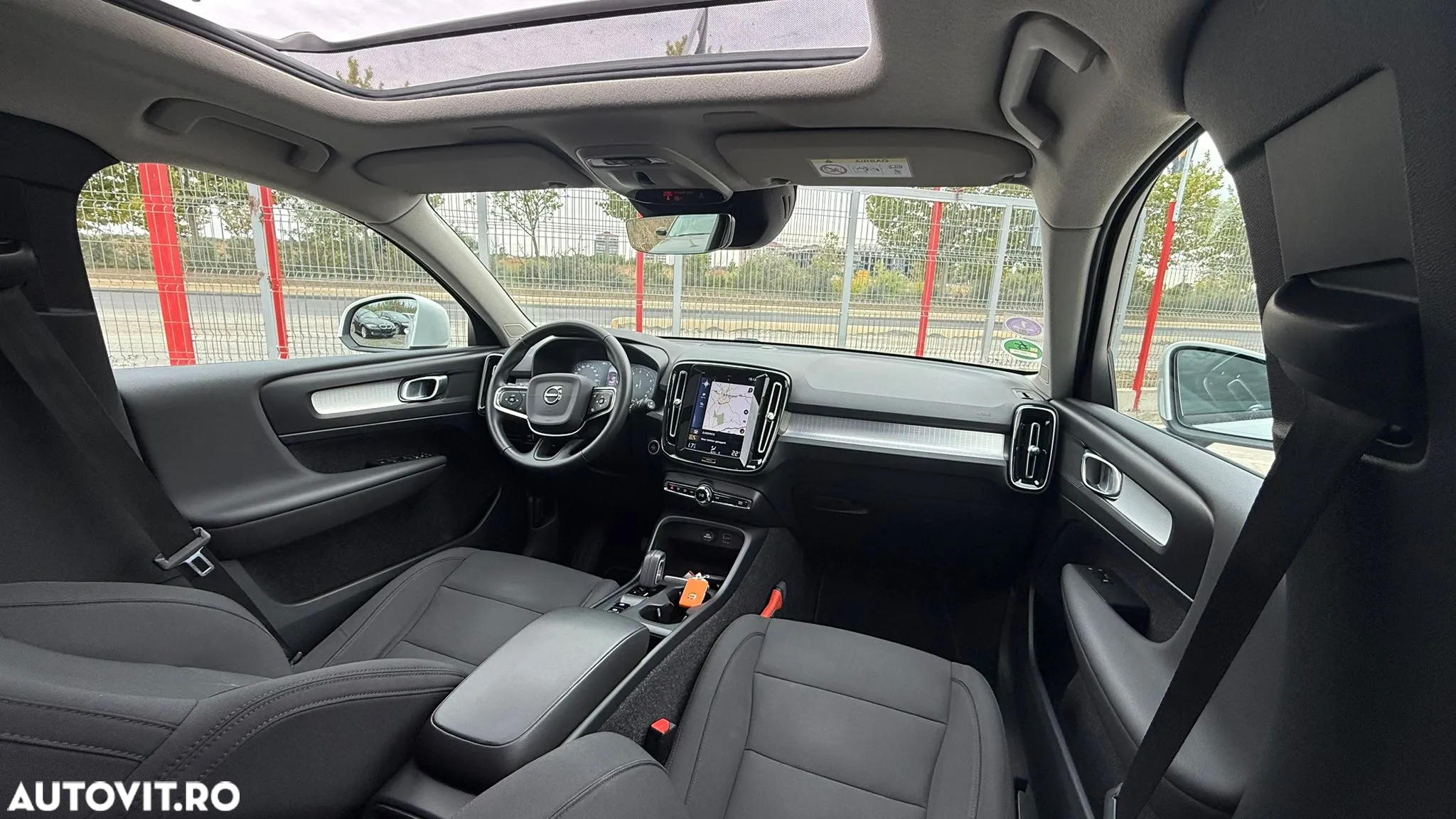 Volvo XC 40 T2 AT8 Momentum - 13