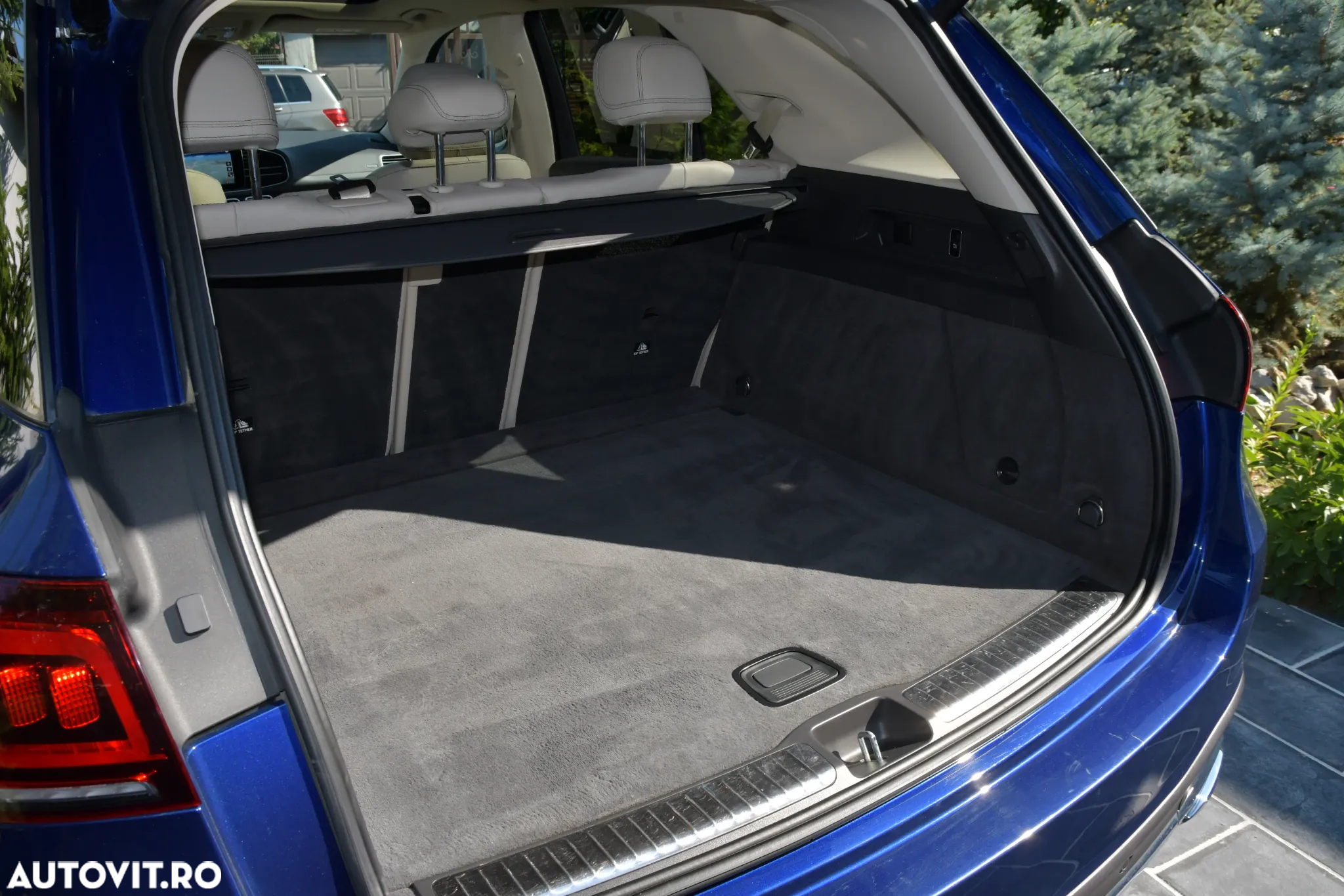 Mercedes-Benz GLE 350 d 4MATIC - 11