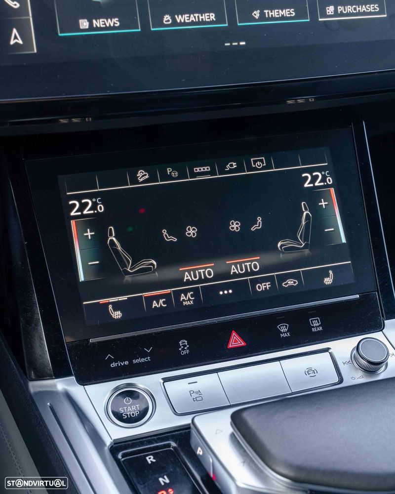 Audi e-tron 55 quattro S line - 32