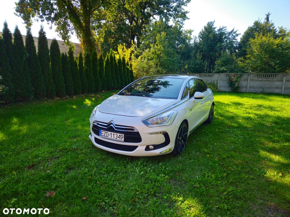 Citroën DS5 2.0 HDi Hybrid4 SoChic MCP - 1