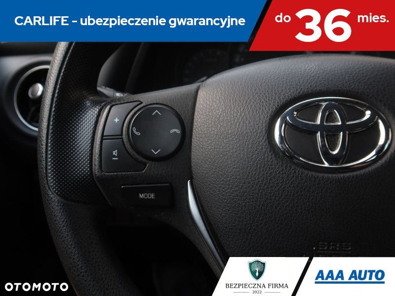 Toyota Auris - 19