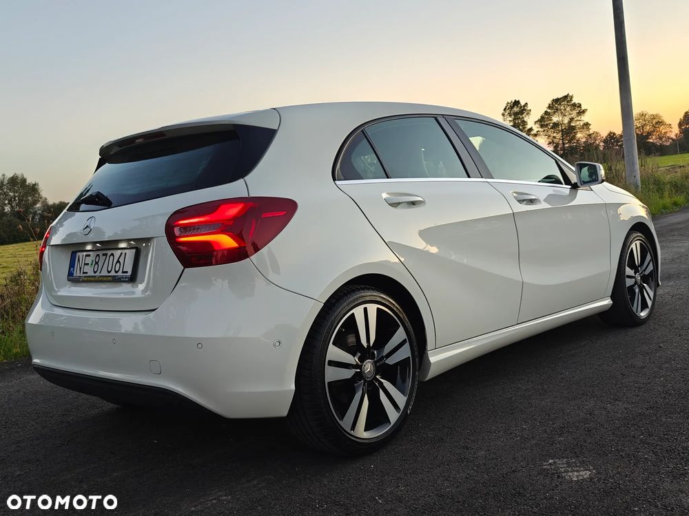 Mercedes-Benz Klasa A 180 (BlueEFFICIENCY) AMG Sport - 3