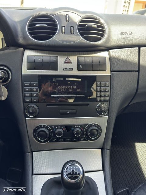 Mercedes-Benz CLK 220 CDi Avantgarde - 22