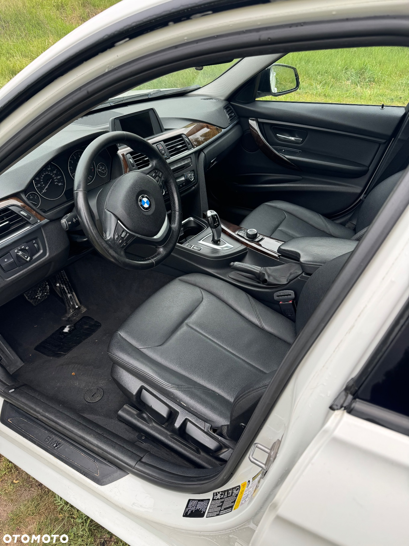 BMW Seria 3 320i GPF xDrive Luxury Line - 9