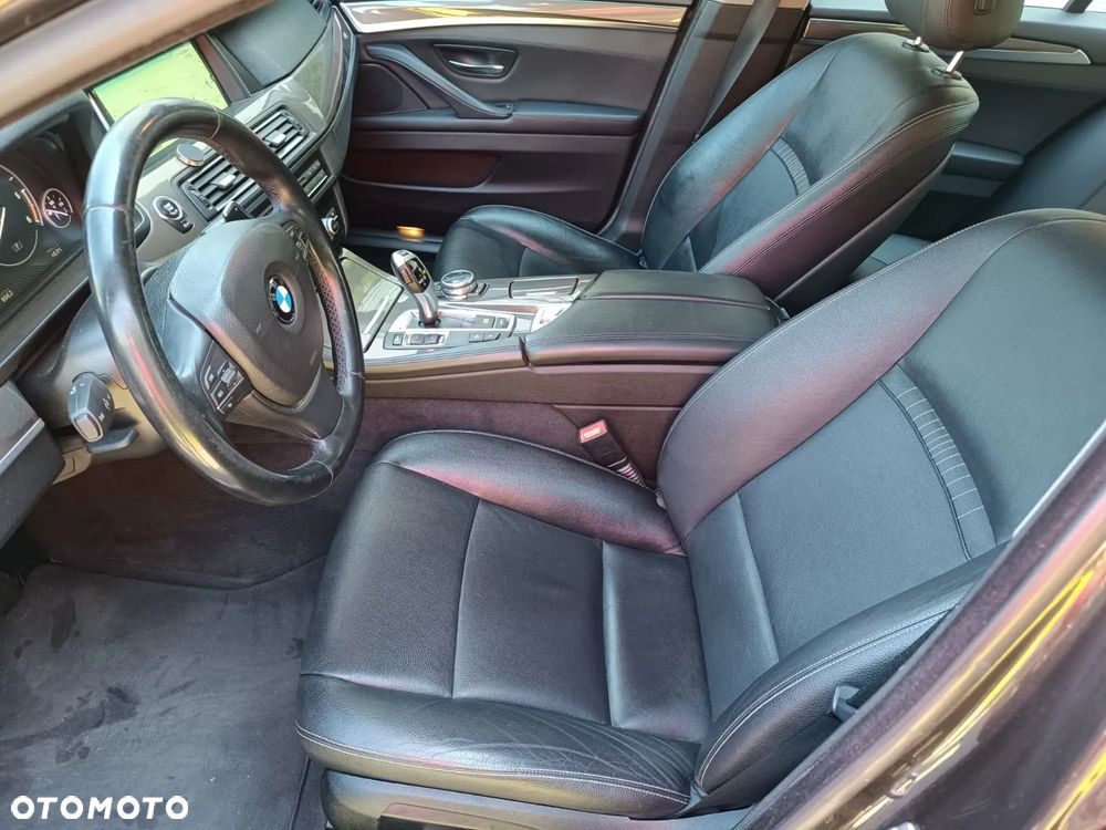 BMW Seria 5 520d xDrive Modern Line - 8