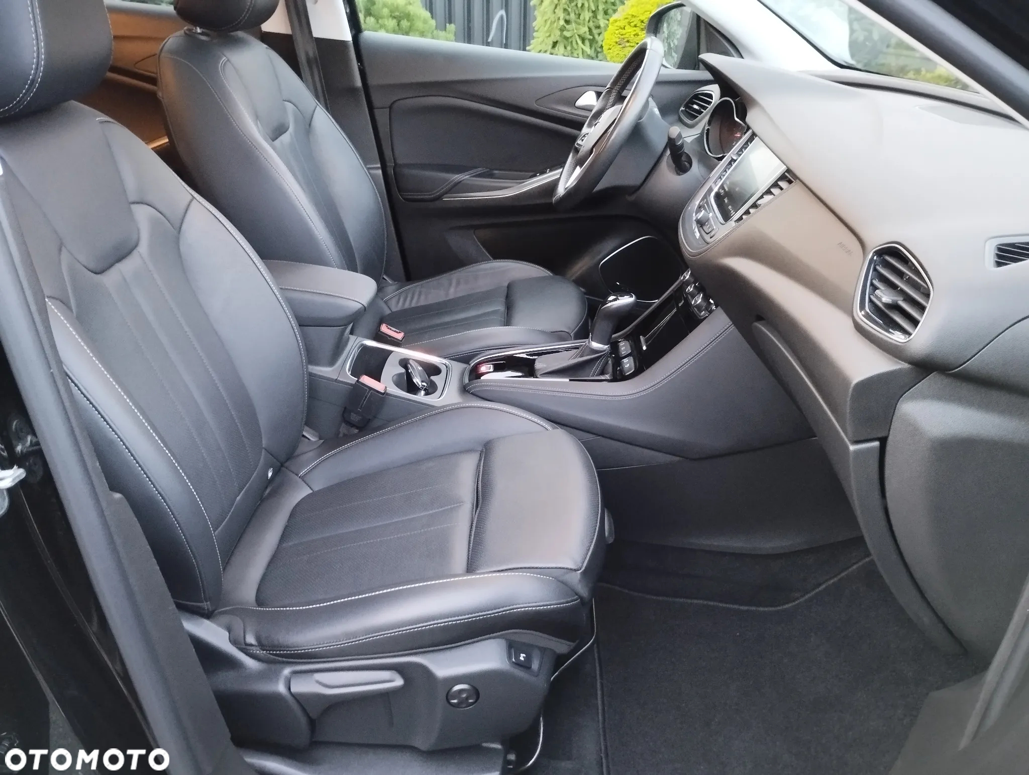 Opel Grandland X 1.5 CDTI Ultimate S&S - 32
