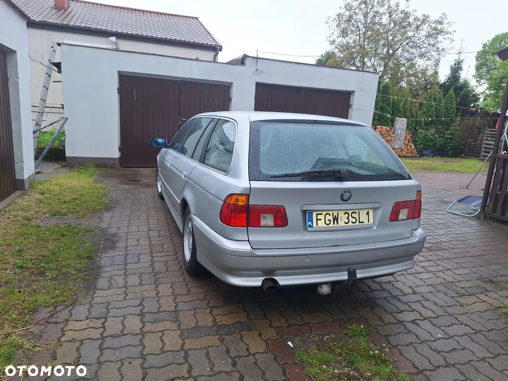 BMW Seria 5 - 8