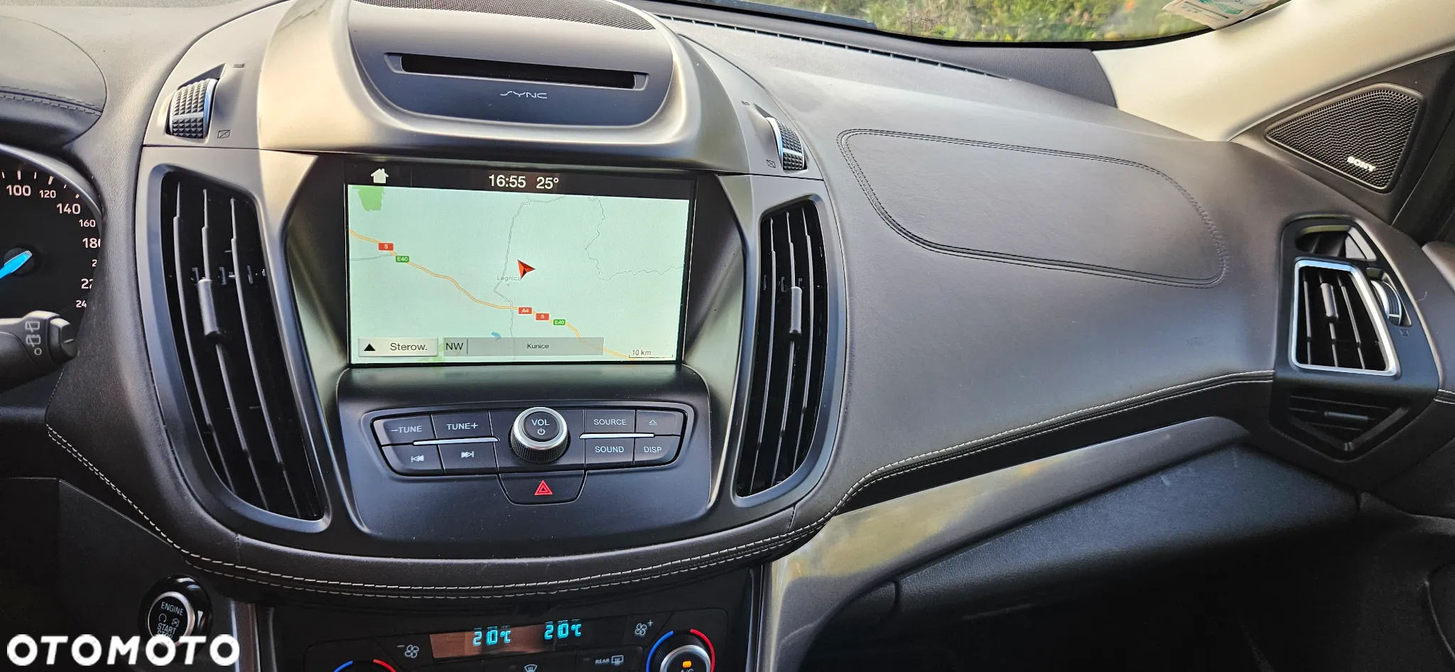 Ford Kuga 2.0 TDCi 2x4 Vignale - 19