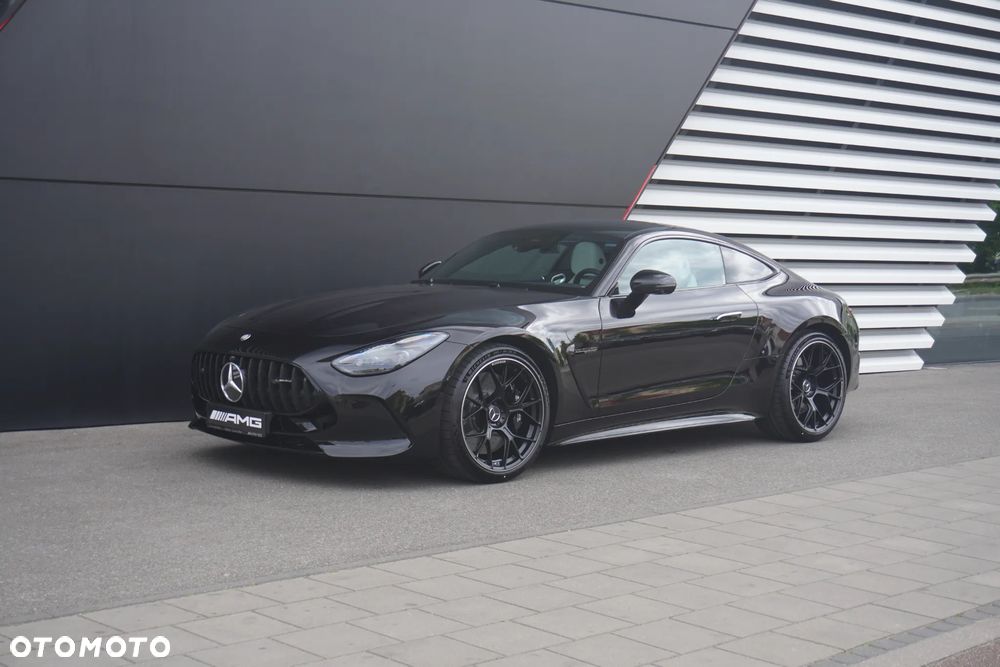 Mercedes-Benz AMG GT - 4