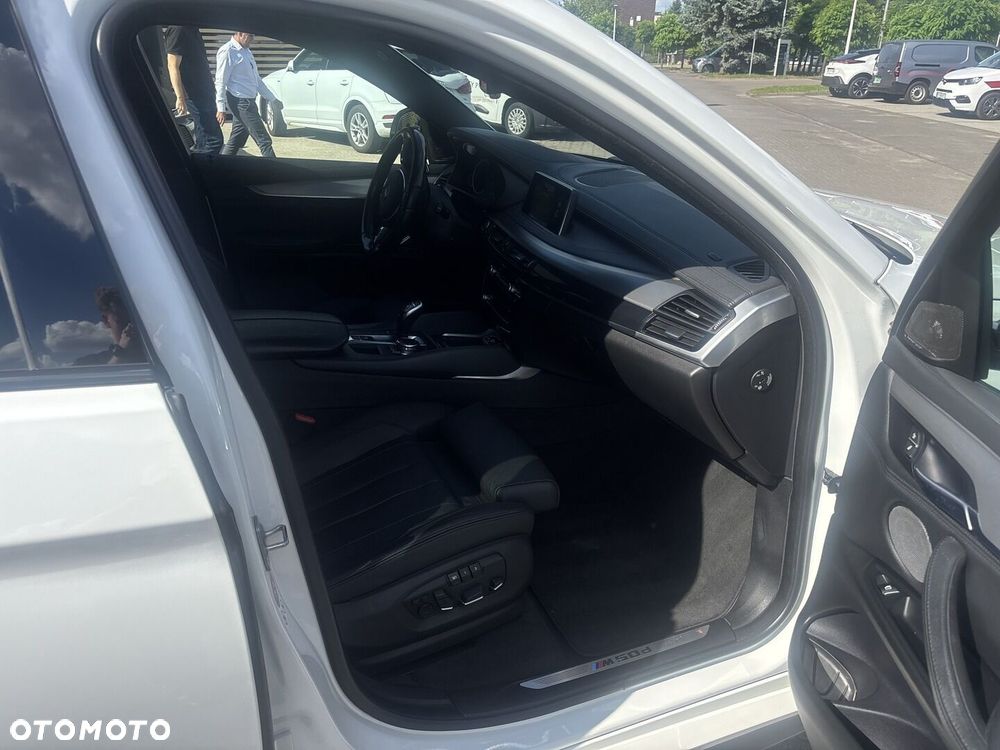 BMW X6 M50d - 11