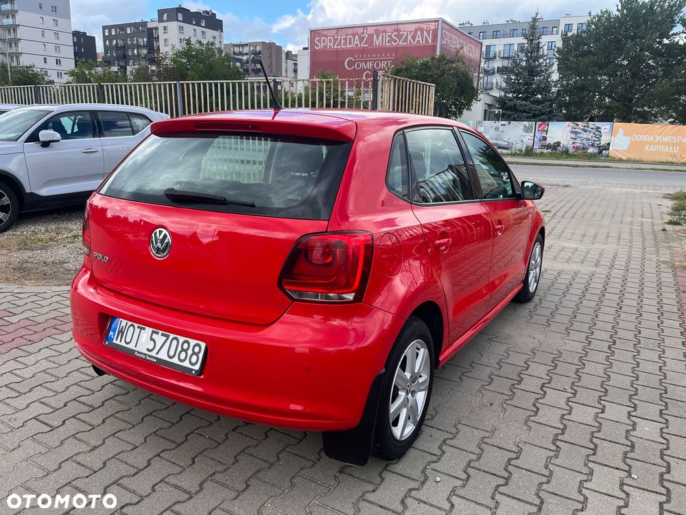 Volkswagen Polo 1.4 16V Highline DSG - 6