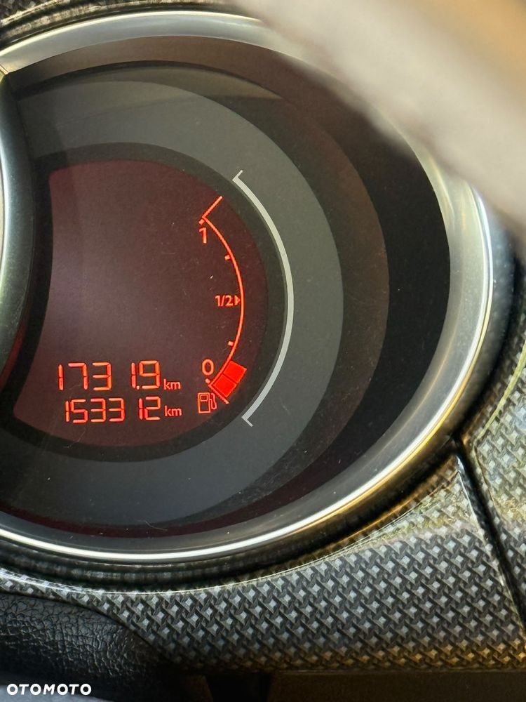 Citroën DS3 1.6 HDi SportChic - 7