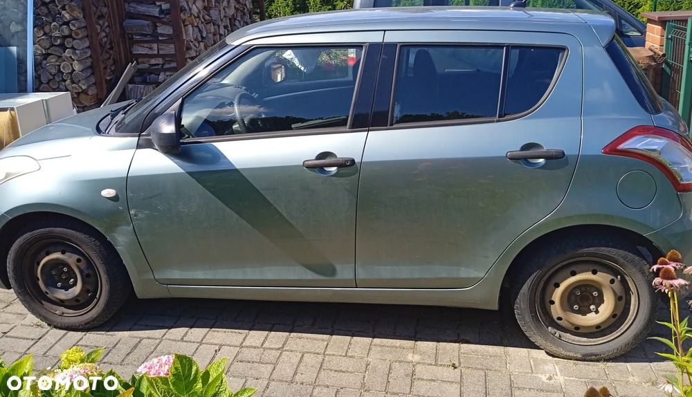 Suzuki Swift 1.2 Club - 3