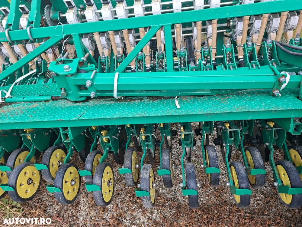 Altul Harvest Titan 600  semanatoare paioase - 10