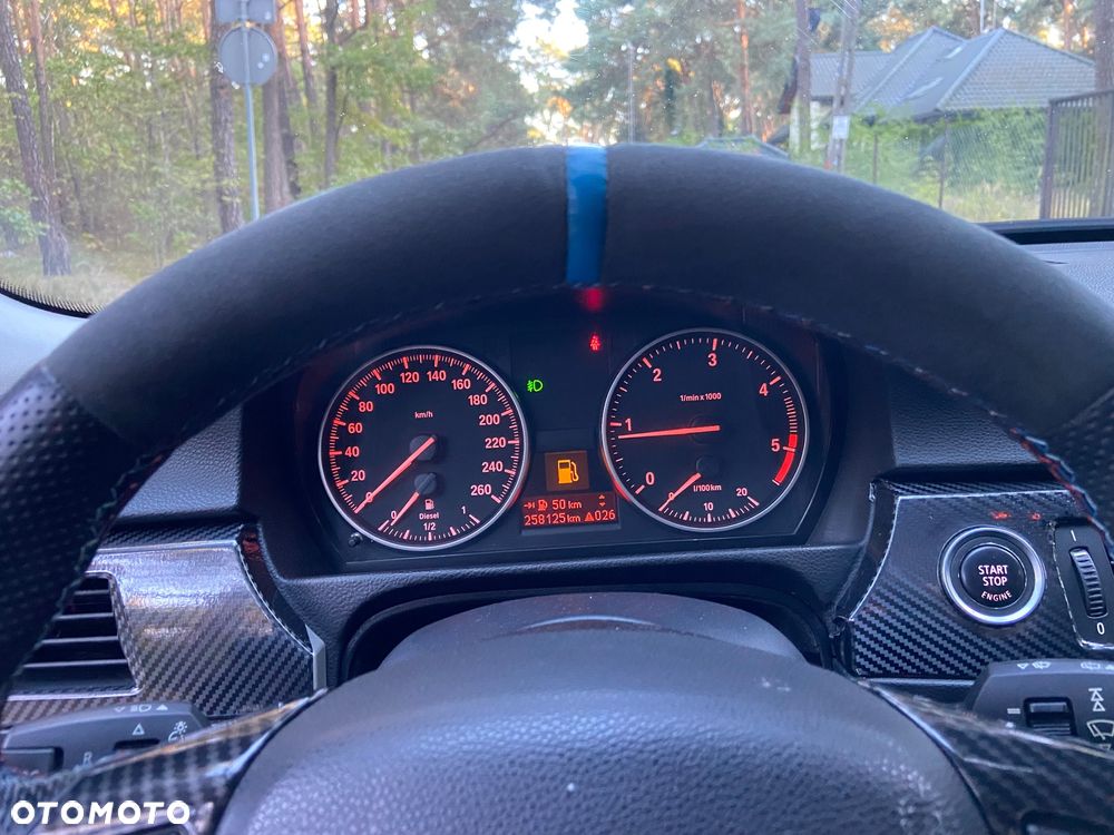 BMW Seria 3 318d DPF Edition Exclusive - 30