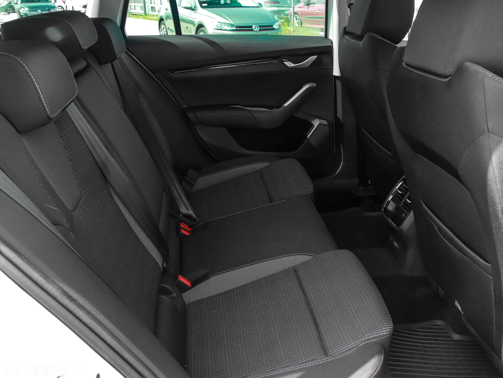 Skoda Octavia 1.5 TSI Selection - 12