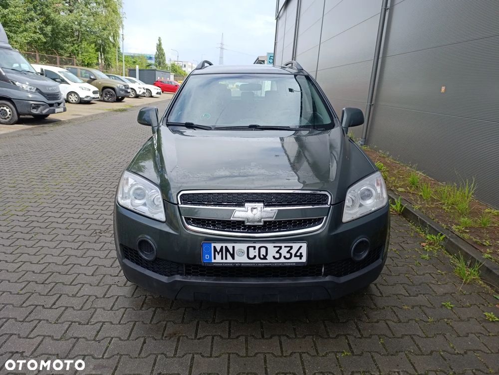 Chevrolet Captiva 2.4 2WD 7 Sitzer LS Family Edition - 6