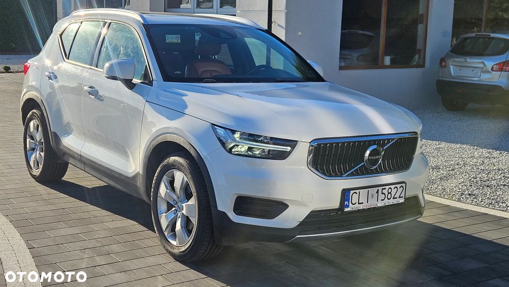 Volvo XC 40 - 4