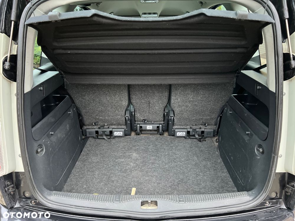 Skoda Roomster 1.2 Fresh - 5