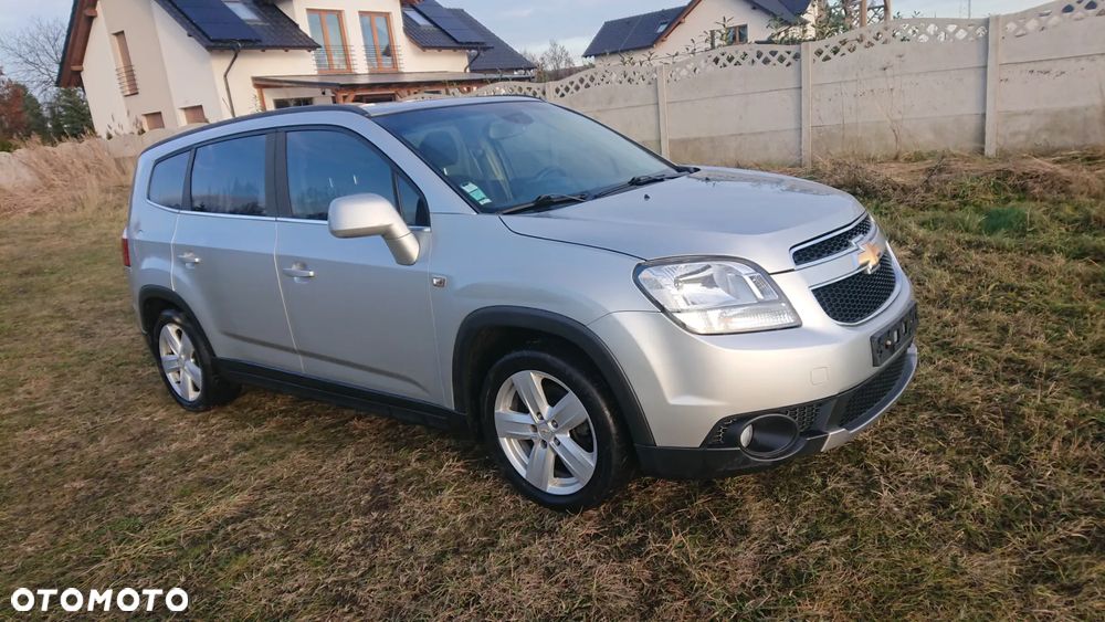 Chevrolet Orlando - 22