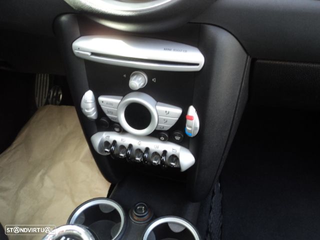MINI 3 Portas - 18